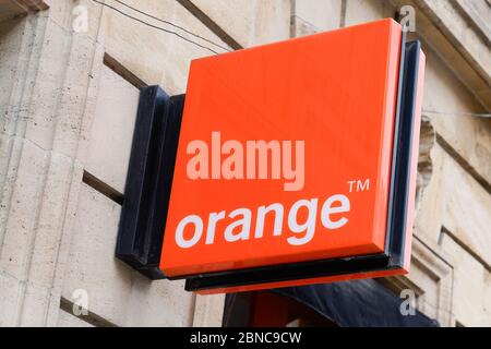 Bordeaux , Aquitaine / France - 05 12 2020 : Orange store logo brand sign shop french telecommunications company Stock Photo