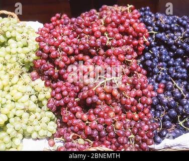 Bunches of grapes on market stall, Berwick Street Market, Soho, West End, City of Westminster, Greater London, England, United Kingdom Stock Photo