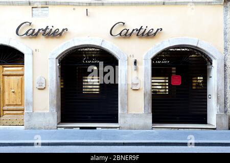 Cartier store front hi-res stock photography and images - Alamy