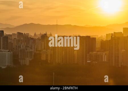 Beijing landmarks, including the China Zun, stand to form a skyline at sunset, Beijing, China, 17 April 2020. *** Local Caption *** fachaoshi Stock Photo