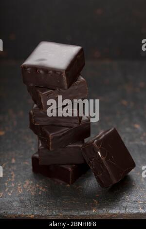 chocolate syrup, graham crackers, peanut butter, rocky roadsrocky roads, brownies, chocolate covered, marshmallow biscuits, mini marshmallows Stock Photo