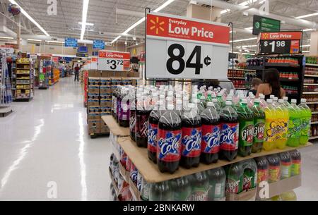 Always Low Prices sign Wal Mart supermarket Wal Mart New Jersey, USA Stock  Photo - Alamy