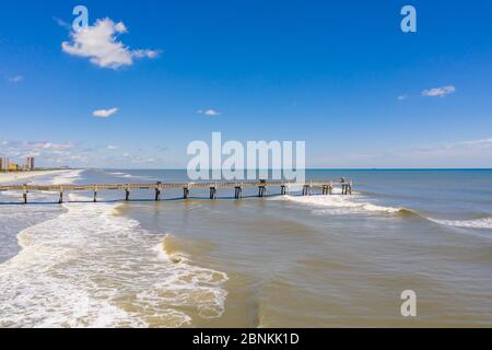 Jacksonville Beach fishing pier Stock Photo