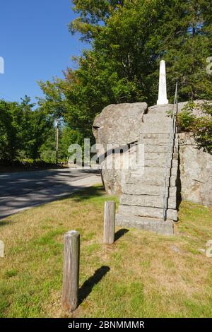 Ordination Rock in Tamworth, New Hampshire USA. This is where the Rev. Parson Samuel Hidden was ordained on September 12, 1792 and became the first se Stock Photo