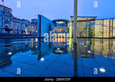 View over the Spree, Reichstag, Paul-Löbe-Haus, rain, reflection, blue hour, Bundestag, government district, Berlin, Germany Stock Photo