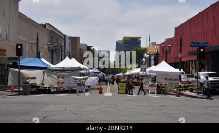 Los Angeles, CA/USA - May 9 2020: Hollywood farmers market during COVID-19 quarantine restrictions Stock Photo