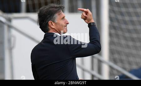 Sinsheim, Germany. 16th May, 2020. Football, Bundesliga, 26th matchday, TSG 1899 Hoffenheim - Hertha BSC Berlin, PreZero Arena: Bruno Labadia, Hertha coach, gesticulating on the edge of the pitch. After a 65-day corona break, the ball is rolling again in the Bundesliga. The games will take place without spectators. Credit: Thomas Kienzle/AFP/POOL/dpa - only for use in accordance with contractual agreement/dpa/Alamy Live News Stock Photo