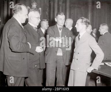 Reichsschatzmeister Franz Xaver Schwarz meeting in the Preussenhaus with Goebbels and Reichsleiter Walter Buch Heinrich Hoffmann Photographs 1933 Adolf Hitler's official photographer, and a Nazi politician and publisher, who was a member of Hitler's intimate circle. Stock Photo