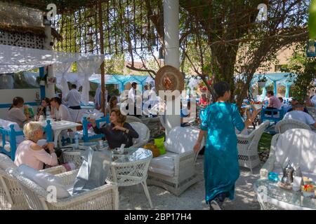 Arabian Tea House in the Al Fahidi Historical Centre, Bur Dubai, Dubai, United Arab Emirates, Middle East Stock Photo