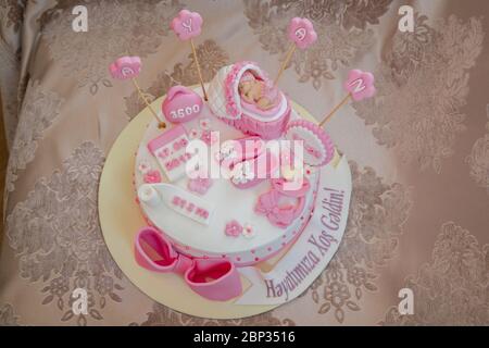 A Sweet Mess: 1st Birthday Cake Smash Photography Session