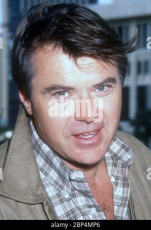 Robert Urich,1992 , Photo By Michael Ferguson/PHOTOlink Stock Photo - Alamy