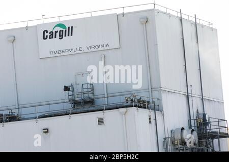 A logo sign outside of a Cargill poultry processing plant in Timberville, Virginia on May 13, 2020. Stock Photo