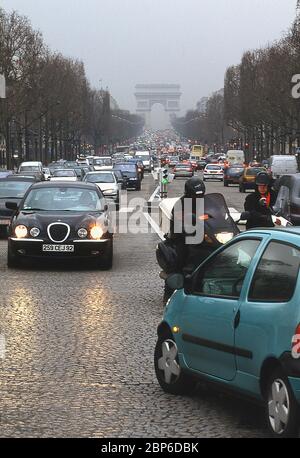 2002 Jaguar S Type in Paris Stock Photo