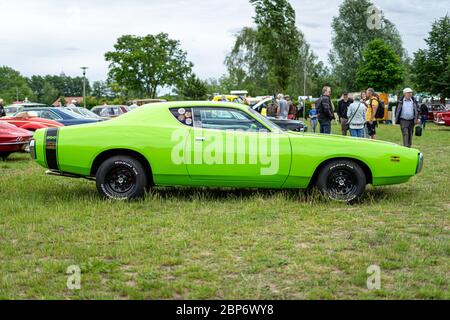 PAAREN IM GLIEN, GERMANY - JUNE 08, 2019: Mid-size car Dodge Charger 500, 1971. Die Oldtimer Show 2019. Stock Photo