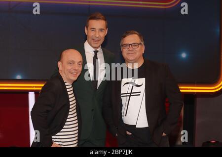 Elton,Kai Pflaume,Bernhard Hoecker,Who knows what XXL,Studio Hamburg,25.11.2019 Stock Photo