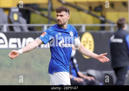 Daniel CALIGIURI (GE) disappointed, Soccer 1.Bundesliga, 26.matchday, Borussia Dortmund (DO) - FC Schalke 04 (GE), on May 16, 2020 in Dortmund/Germany. Photo: Ralf Ibing/firosportphoto/POOL via PHOTO AGENCY SVEN SIMON For journalistic purposes only! Only for editorial use! ## Gemvssvu the requirements of the DFL Deutsche Fuvuball Liga, it is prohibited to use or have in the stadium and/or photos taken from the game in the form of sequence pictures and/or video-like photo series. DFL regulations prohibit any use of photographs as image sequences and/or quasi-video. ## ¬ | usage worl Stock Photo