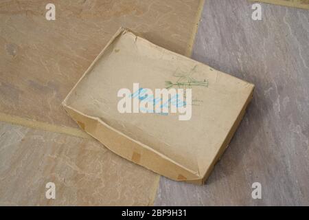 A closed old cardboard box from the 1960's from Mary Lee a department store in Tunbridge Wells, Kent, UK. Stock Photo