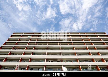 Hoyerswerda, Germany. 18th May, 2020. A prefabricated apartment building in the city of Hoyerswerda. The city is located near the border to the federal state of Brandenburg. Since the end of the Second World War, the city grew to more than 70,000 inhabitants due to the settlement of the mining industry until the peak in the late 1980s. Since the fall of the Berlin Wall, the population of the city has been shrinking continuously to around 32,000 in 2018. Credit: Daniel Schäfer/dpa-Zentralbild/Daniel Schäfer/dpa/Alamy Live News Stock Photo