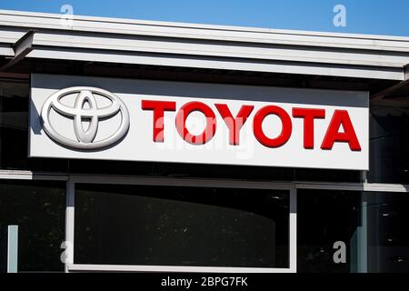 Osnabrueck, Germany May 17th, 2020: Symbol pictures - 2020 Toyota, logo, lettering, feature / symbol / symbolfoto / characteristic / detail / | usage worldwide Stock Photo