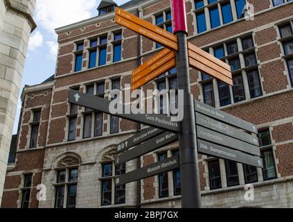 Antwerp, Flanders, Belgium. August 2019. Indicator signs of the main points of tourist interest: museums, squares and churches. Stock Photo