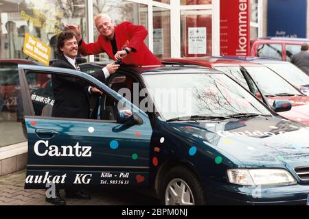 Guido Cantz - Auto Laukat KG  - Guido Cantz (rechts) // Auto Laukat KG // 02.01.1999 Stock Photo