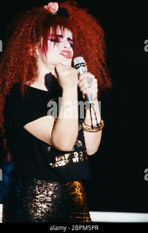 TV-Talkshow // 90er Jahre - Nina Hagen // TV-Talkshow // 90er Jahre Stock Photo