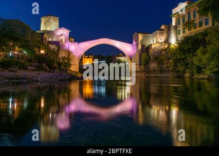 Mostar Bridge at night, an Ottoman bridge in Mostar, Bosnia and Herzegovina Stock Photo