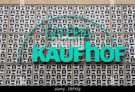 Essen, Ruhr Area, North Rhine-Westphalia, Germany - Galeria Karstadt Kaufhof branch Kettwiger Strasse. Essen, Ruhrgebiet, Nordrhein-Westfalen, Deutsch Stock Photo
