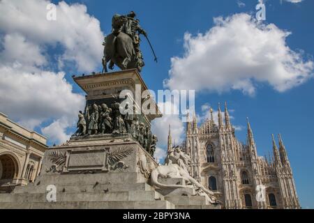 View of the Duomo di Milano and Vittorio Emanuele II in Piazza Del Duomo, Milan, Lombardy, Italy, Europe