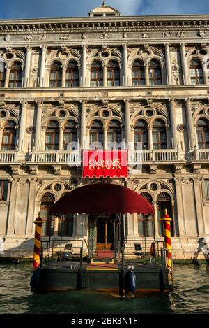 Casino de Veneza imagem de stock editorial. Imagem de perca - 52497379