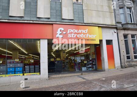 Exterior of Pound Stretcher store in Dunfermline, Fife, Scotland, UK Stock Photo