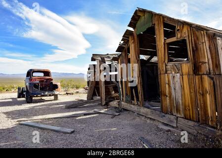 Rhyolite Ghost Town, Beatty Nevada - Rhyolite is arguably one of the best ghost towns in Nevada, making for an incredible day trip out of Las Vegas. Stock Photo