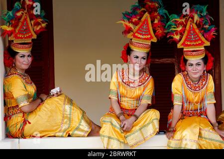 MAKASSAR - INDONESIA, 17 MAY 2012 :  portrait of beautiful Toraja female dancers Stock Photo