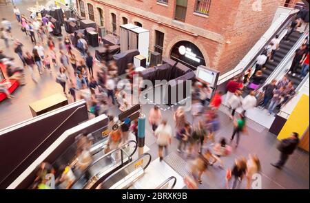 People in a shopping mall in Melbourne, Australia Stock Photo