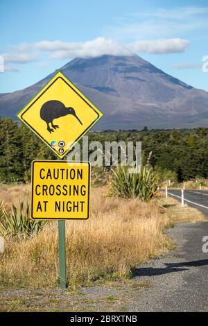 Kiwi warning sign on the road to Tongariro National Park, North Island, New Zealand Stock Photo