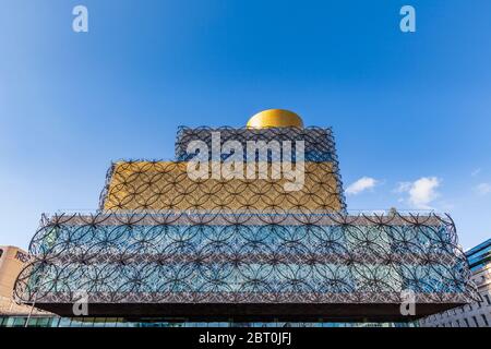 The new Library of Birmingham in Centenary Square, Birmingham, England Stock Photo