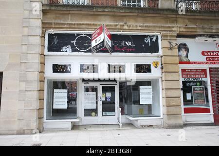 Peterborough, UK. 22nd May, 2020. Day Sixty of Lockdown, in Peterborough. A closed shop. Even though there has been a partial lifting of lockdown, there are still many shops that have to remain closed, including barbers and hairdresser salons. COVID-19 Coronavirus lockdown, Peterborough, Cambridgeshire, UK, on May 22, 2020 Credit: Paul Marriott/Alamy Live News Stock Photo