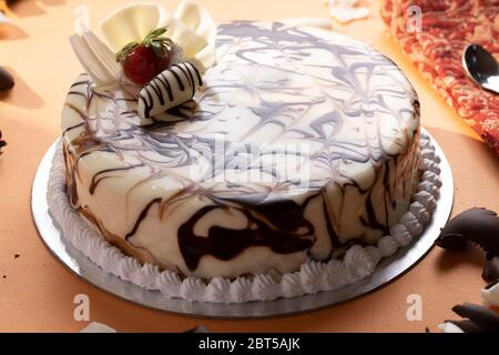 Half and Half Red Vancho Cake | Cake Delivery in Kollam | CakesKart