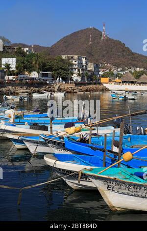 Colima Port Mexico, Colima, Manzanillo. Fishing Port and Town View / Dusk Stock ...