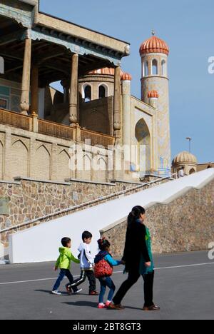 Hazrat-Hizr Mosque, Samarkand, Uzbekistan, Central Asia Stock Photo