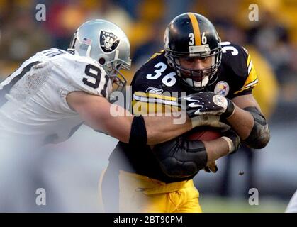 Pittsburgh Steelers' running back Jerome Bettis (36) celebrates a victory  over the Seattle Seahawks in Super Bowl XL on Sunday, February 5, 2006, in  Detroit, Michigan. (Photo by Patrick Schneider/Charlotte Observer/KRT Stock