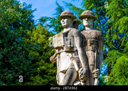 24th East Surrey Division World War I Memorial by Eric Kennington in Battersea Park, London, UK Stock Photo