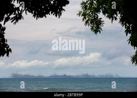 Stunning views cross Lake Malawi, Beaches and cystal clear water, dry season, Malawi, South-East-.Africa Stock Photo