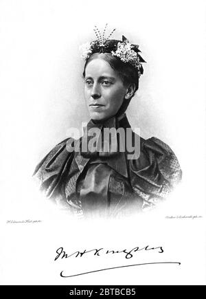 1898 ca, GREAT BRITAIN : MARY Henrietta KINGSLEY  ( 1862 – 1900 ) was an English writer and woman explorer who greatly influenced European ideas about Africa and African people . Daughter of traveller and english writer George Kingsley , niece of celebrated novellist Charles Kingsley . Photo by H. Edmonds Hull .- LETTERATO - SCRITTORE - LETTERATURA - Literature - PORTRAIT - RITRATTO - SCRITTRICE - EXPLORER - ESPLORATRICE - hat - cappello - autografo - autograph - firma - signature --- Archivio GBB Stock Photo