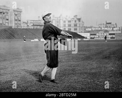 Eddie Cicotte, Chicago AL, at Hilltop Park, NY ca. 1912 Stock Photo