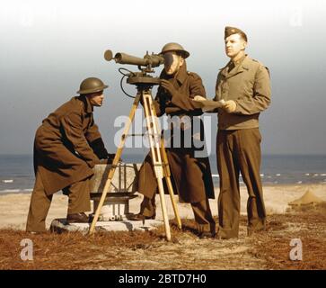 Men of Fort Story operate an azimuth instrument, circa 1942 Stock Photo ...