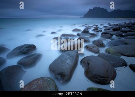 beach of Utakleiv at night, Norway, Lofoten Islands, Utakleiv Stock Photo