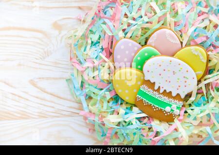 Easter homemade gingerbread cookie. Bird's nest Easter made from ...