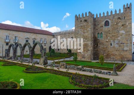 Santa Barbara garden near the walls of the Old Palace of the Archbishops, Braga, Minho, Portugal Stock Photo