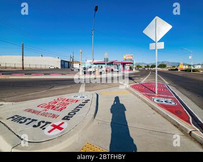 Kingman, MAY 23, 2020 - Exterior view of the Mr D'z Route 66 Diner 'D' for Dunton restaurant Stock Photo